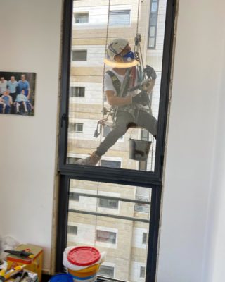 Sealing a window & the surrounding walls on the 9th floor is not an easy task, that’s why they call us..
🛠🏢✨
#onlycoreconstruct